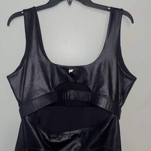 New Fabletics Motion365+ Shine Jumpsuit Black Size XXL/1X Faux Leather Catsuit - Picture 5 of 16